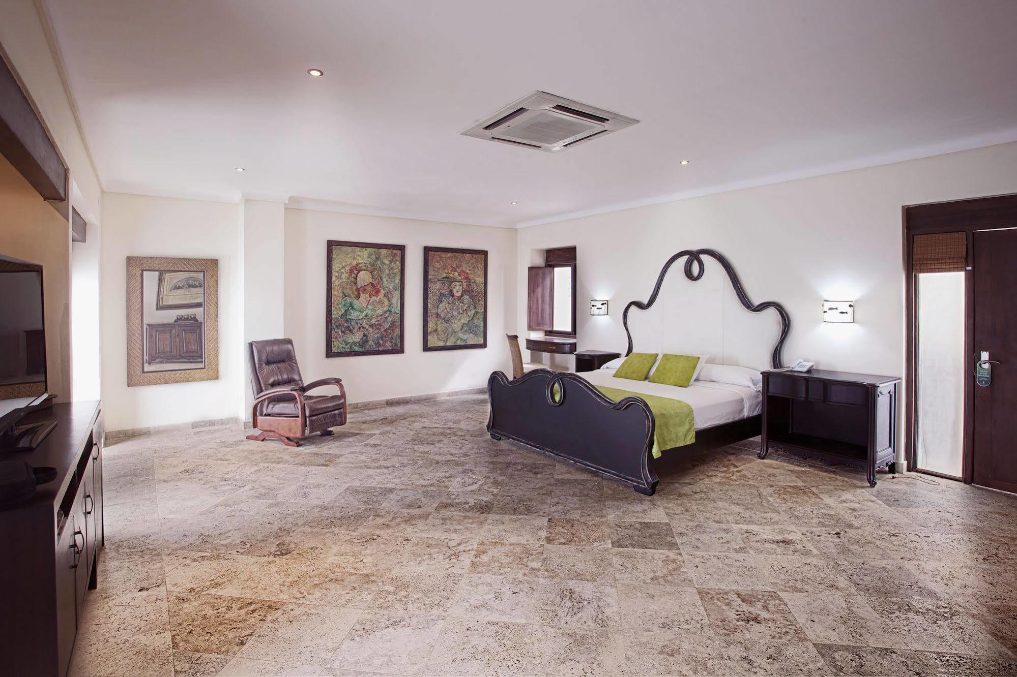 Vistamarina Casa Hotel (Adults Only) Картахена Экстерьер фото